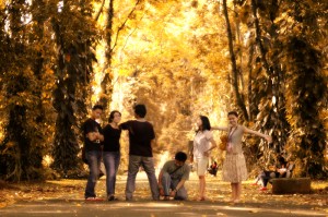that_what_friends_are_for_by_ariezs www.deviantart.com